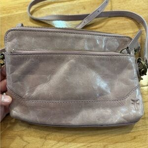 NWOT Frye Melissa Crossbody Wristlet carry strap Orchid w/dust bag